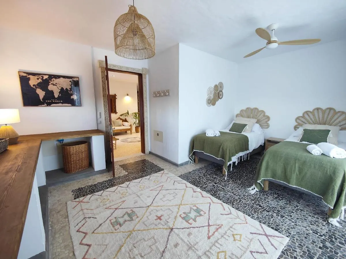 No 23, Bali House Villa Lajares