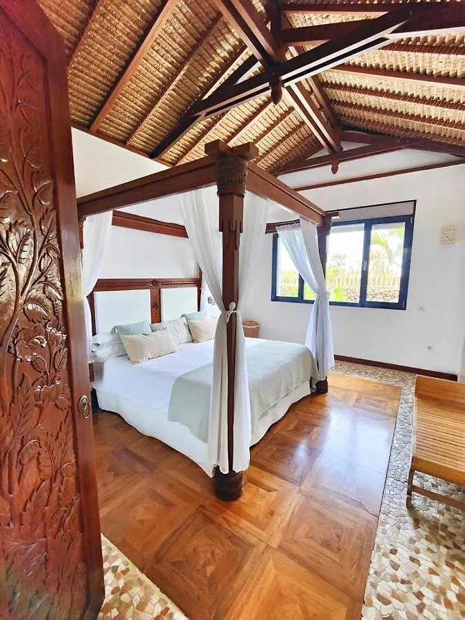 No 23, Bali House Villa Lajares
