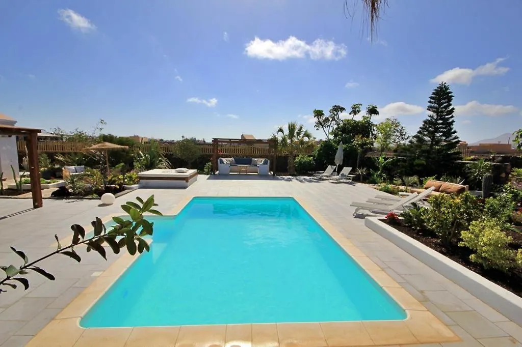 Villa No 23, Bali House İspanya